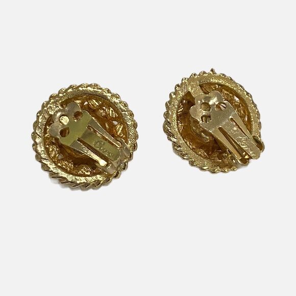 Vintage Coro Clip On Earrings Classic Gold textured dimensional stacked rounds - Picture 2 of 7